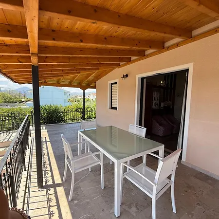 Seaside Escape Casa de Férias Vrahati